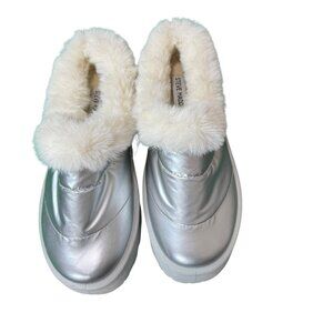 Steve Madden Silver Faux Fur Lined Mules | Size 9 | New Platform Slip-Ons